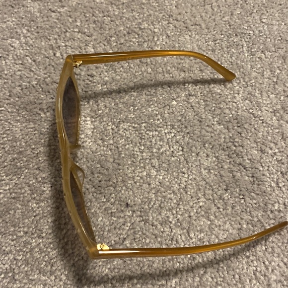 Valentino sunglasses - Picture 7 of 8